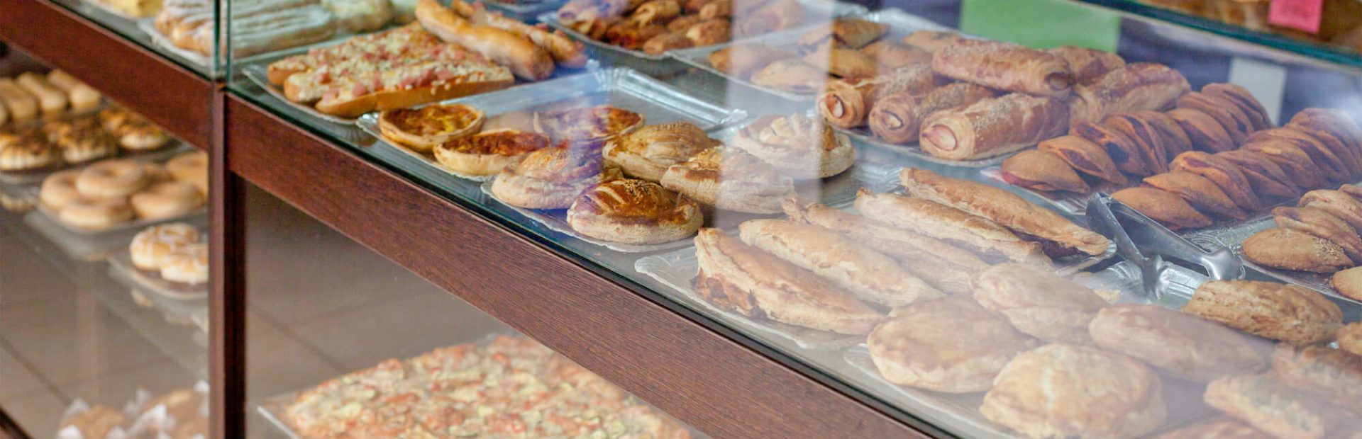 Vitrine de padaria atraente