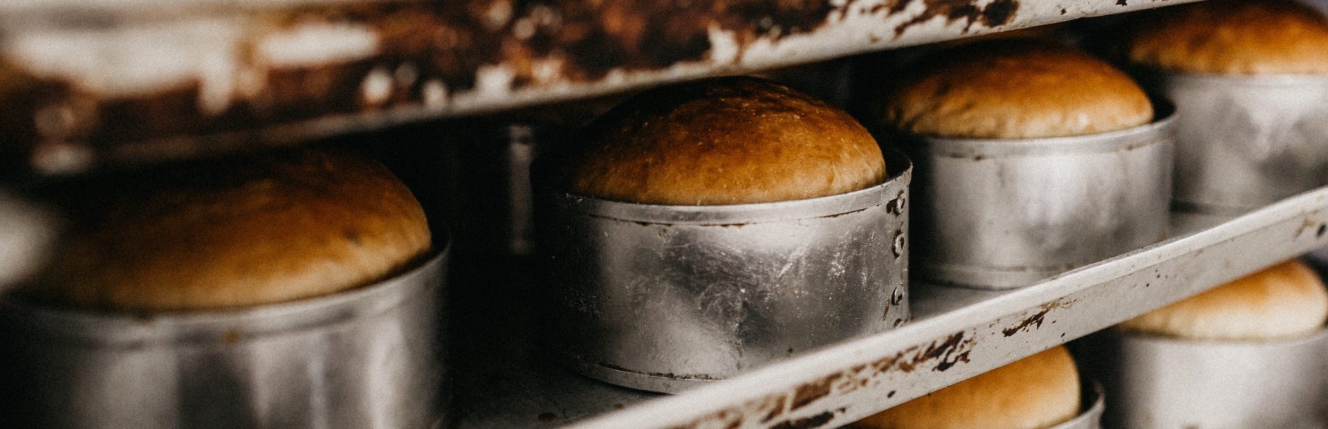 gestão de pessoas, projetos e fluxos dentro do uma operação de padaria